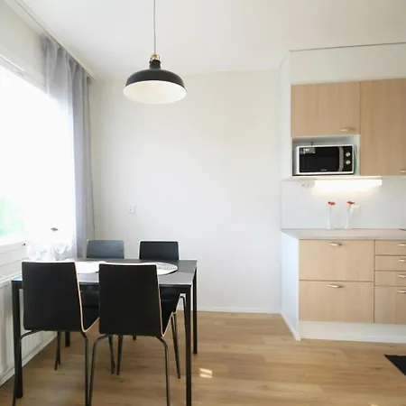 Spacious For 6 *